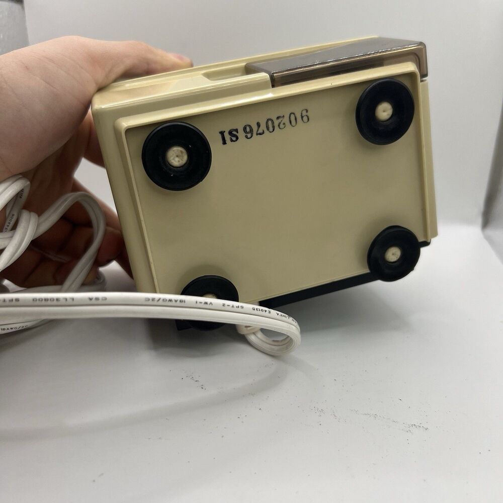 Vintage Panasonic Auto Stop Model KP-110 Electric Pencil Sharpener Tested Works - Picture 6 of 6